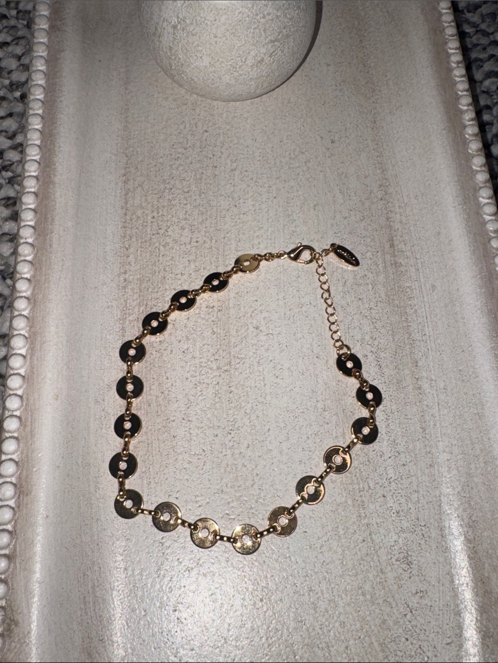 ettika Gold Disc Charm Anklet - Picture 3 of 4